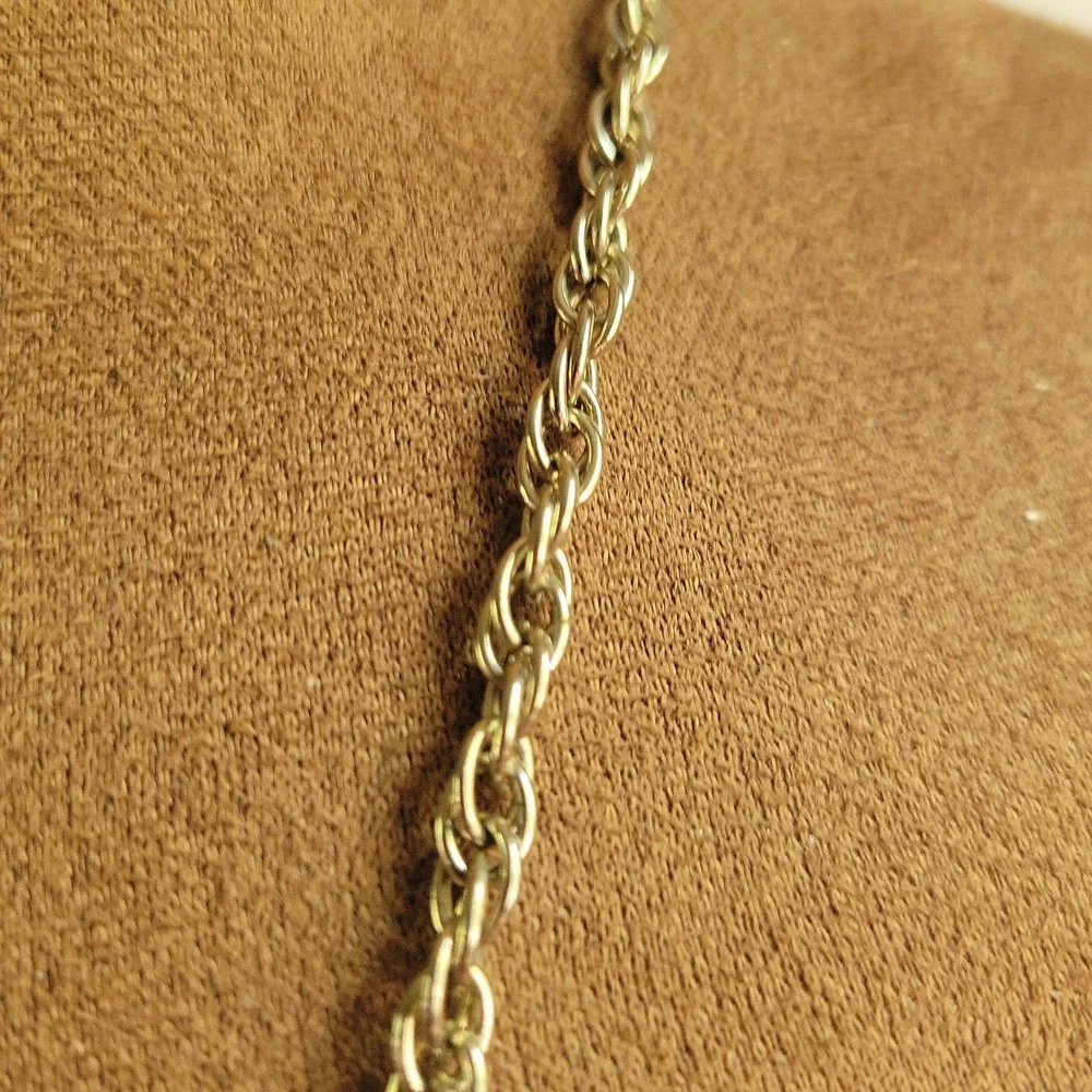 Vintage 1970s Victorian Revival Chatelaine Thimble Key Necklace 24